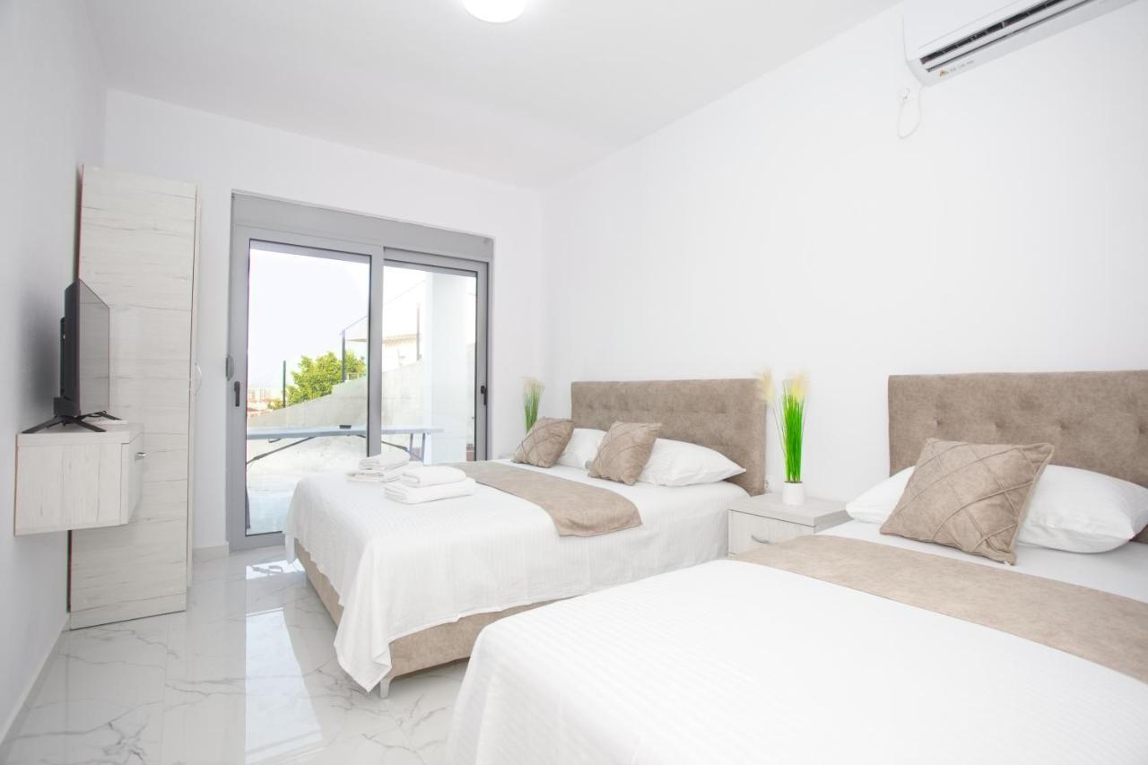 Nesi Apartments 울친 외부 사진